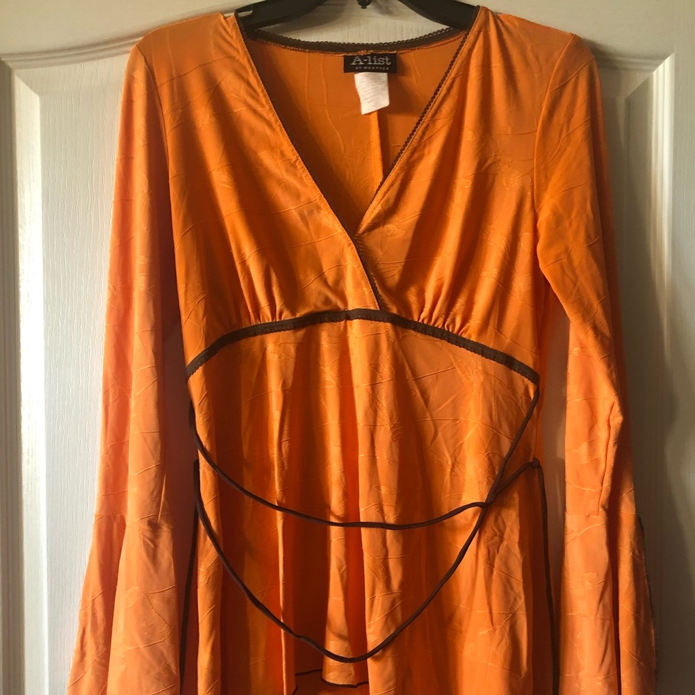 Women’s A-List by Wrapper Orange Shirt size large